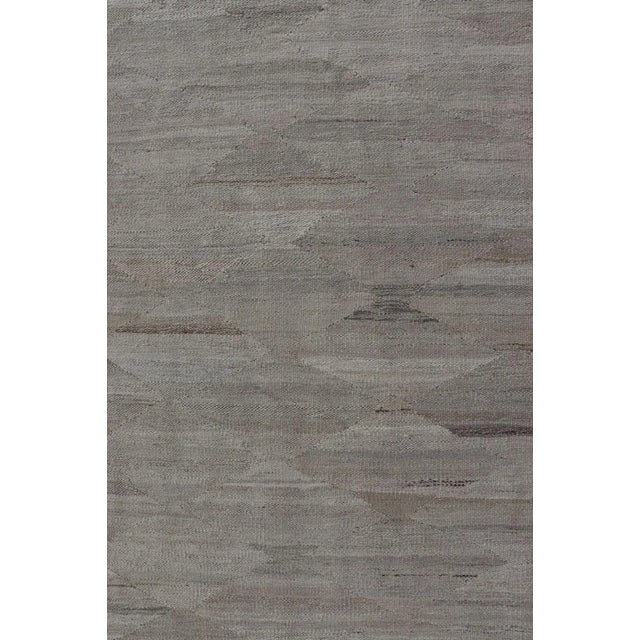 2020s 2020s Large Modern Kilim in Neutral Cream With Free Flowing Design For Sale - Image 5 of 13