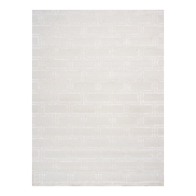 Edgy Hand-Tufted Ivory Area Rug- 8' 9'' X 11' 9'' For Sale