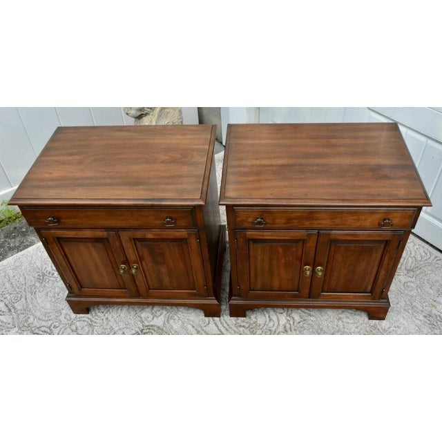 Pennsylvania House Cherry Nightstands Vintage Traditional Bedside Chest Pair For Sale - Image 10 of 12