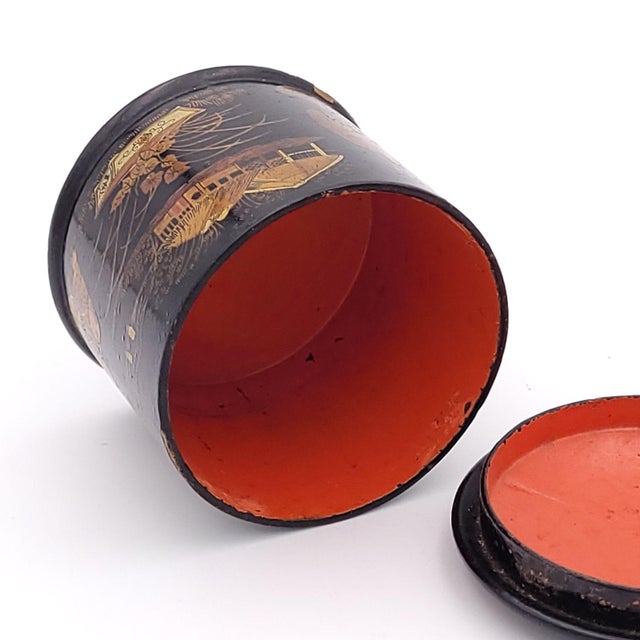 Paper Papier-Mâché String Box, England or France, Circa 1880 For Sale - Image 7 of 7