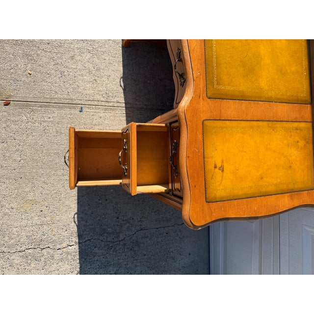 Vintage French Provincial Writing Desk With Leather Inset Top, Cabriole Legs & Brass Hardware For Sale - Image 12 of 12