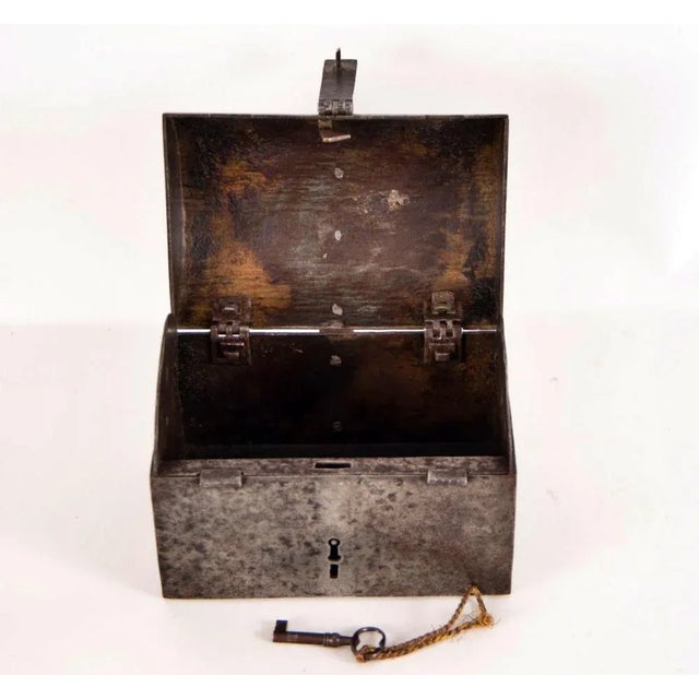 Baroque 16th Century Nuremberg Box For Sale - Image 3 of 8