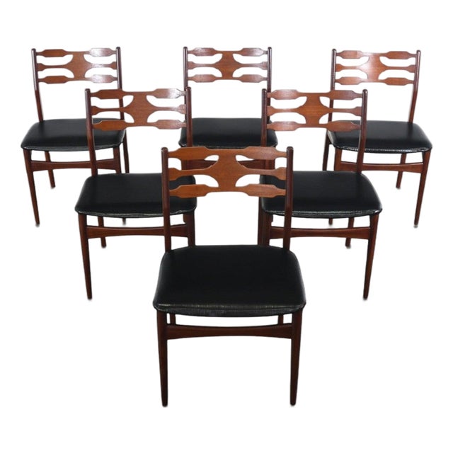 1960s Set of Six Danish Modern Dining Chairs in Teak For Sale