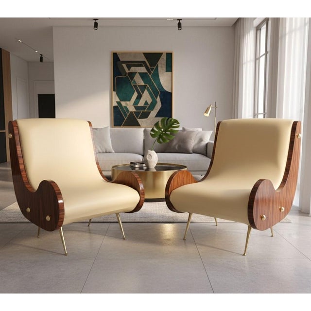 Timeless elegance for your living room If you want to transform your living room into a refined space, this pair of...