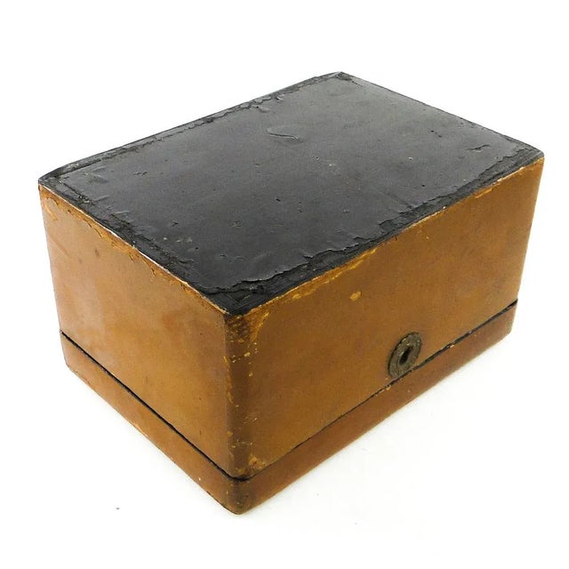 Japanese Lacquerware Box, 1920s For Sale - Image 4 of 11