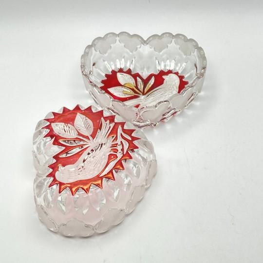 Hofbauer "Byrdes" Ruby Crystal Heart Trinket Box With Lid (Vintage 1970’s-1990’s, Original Foil Label) For Sale In Philadelphia - Image 6 of 17
