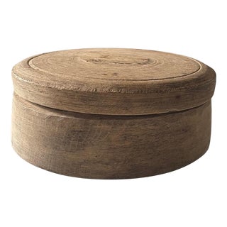 Swedish Wabi-Sabi Oak Lidded Box with Hand-Carved Patina, 1850s For Sale