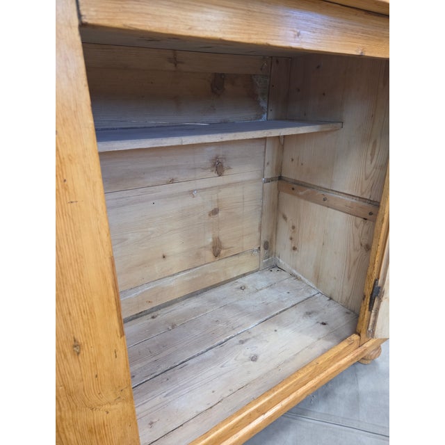Antique English Pine Single Door Cupboard With Working Key and Original Hardware For Sale - Image 11 of 14