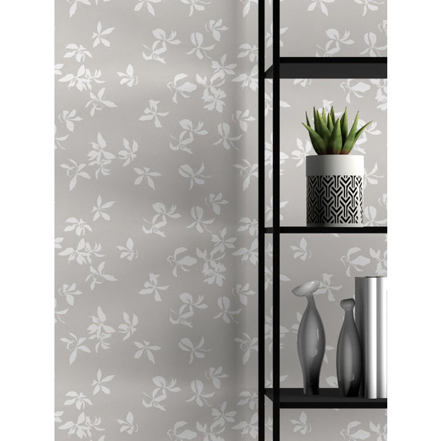 Non-woven fiber-based material with a smooth satin finish. We use the latest digital technology providing the highest...