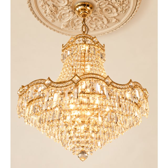 Hollywood Regency Large Hollywood Regency Crystal Chandelier, Italy, 1965-1975 For Sale - Image 3 of 5