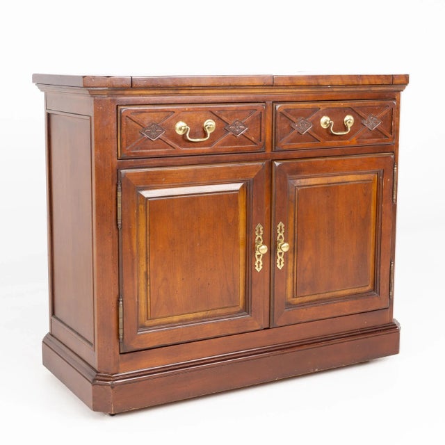 Century Furniture Traditional Expanding Bar For Sale - Image 13 of 13