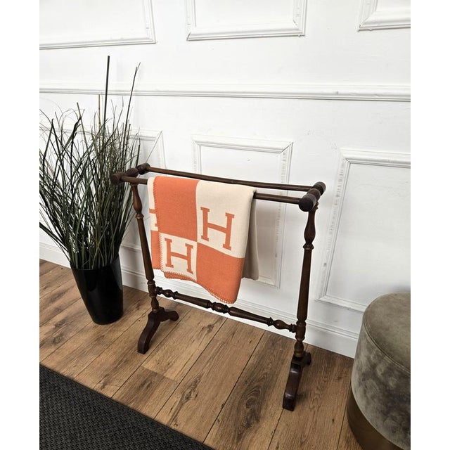 Antique Italian Walnut Towel Rack Rail with Carved Legs, 1890s For Sale - Image 3 of 8