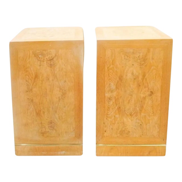 Pair of Connoisseur by Heritage Burl Maple and Brass Pedestals / Columns For Sale