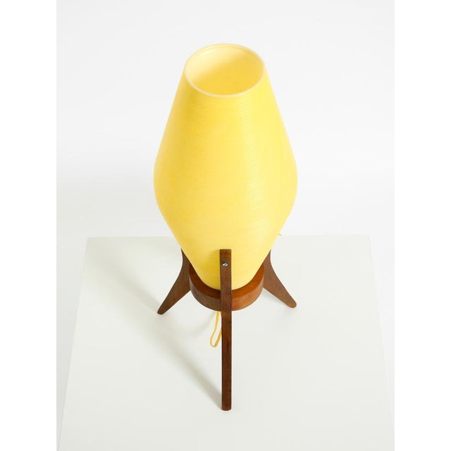 1950s Mid-Century Modern Tripod Wooden Table Lamp with Plastic Shade by Regina Leuchtvase, 1950s For Sale - Image 5 of 18