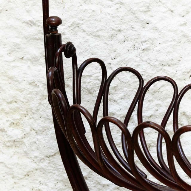 Bentwood Modernist Cradle attributed to Ventura Feliu, 1930s For Sale - Image 11 of 18