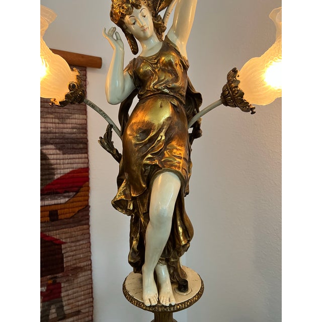 Vintage Spelter Female Figure Lamp With 4 Glass Ruffled Shades For Sale - Image 10 of 11