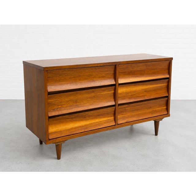 Wood Mid Century Modern Walnut Lowboy Dresser | Sculpted Front 6 Drawer Credenza | Refinished Vintage MCM Bedroom Storage Cabinet, C. 1960’s For Sale - Image 7 of 16