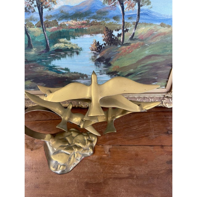Mid-Century Modern Vintage Mid-Century Modern Brass Toned Seagull Sculpture on Rocky Base For Sale - Image 3 of 10