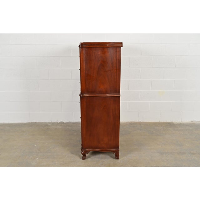 John Widdicomb French Provincial Louis XV Solid Mahogany Highboy Dresser, Circa 1940s For Sale - Image 12 of 14