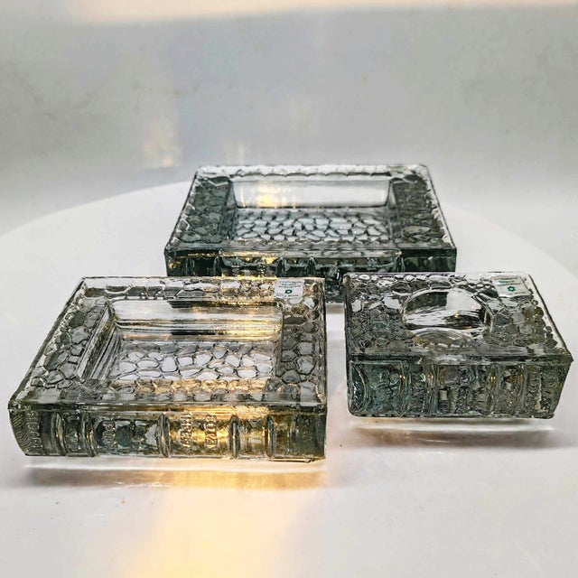 1970s Vintage Italian Book Shaped Ashtrays in Murano Glass by Antonio Imperatore, 1970s, Set of 3 For Sale - Image 5 of 13