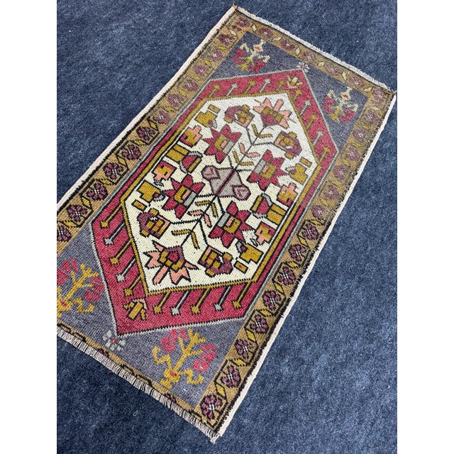 Early 21st Century Turkish Yastik Rug 1'9" x 3'1" For Sale - Image 5 of 5
