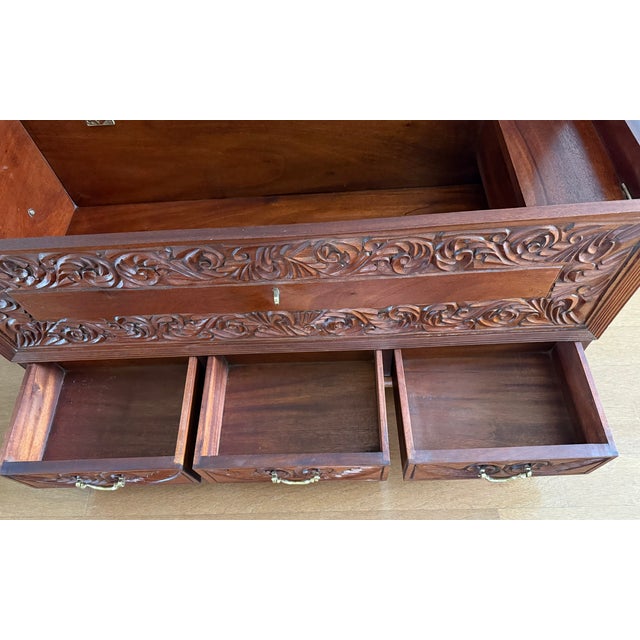 Hand-Carved Kenyan Solid Mahogany Hope Chest / Blanket Chest With Hidden Compartment For Sale - Image 4 of 11