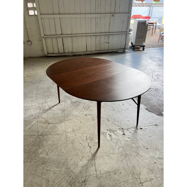 Mid-Century Modern Mid Century Modern Oval Walnut Dining Table For Sale - Image 3 of 7