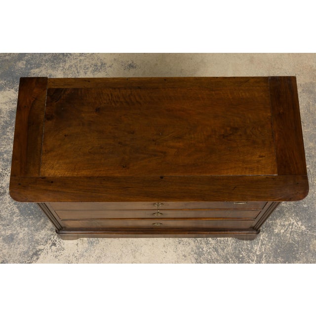 French Country 19th Century French Louis Philippe Walnut Chest of Drawers For Sale - Image 3 of 18