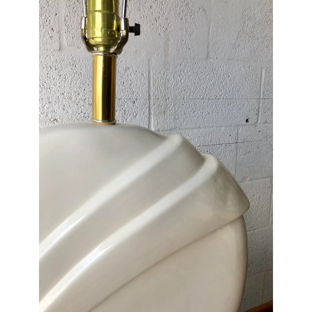 1980s 1980s Art Deco Revival White Ceramic Table Lamp. For Sale - Image 5 of 10