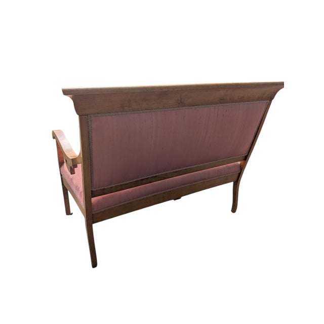 Light Pink 19th Century Neoclassical Empire Revival Rolled Crest Settee in Mauve Silk For Sale - Image 8 of 18
