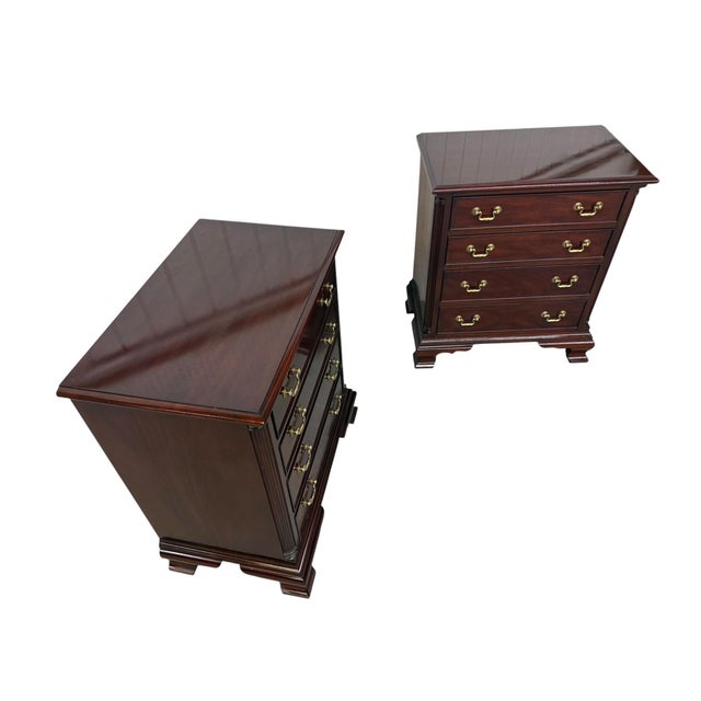 Henkel Harris Vintage Henkel Harris 2007 Mahogany Bachelor Chest Nightstands - Set of 2 For Sale - Image 4 of 10