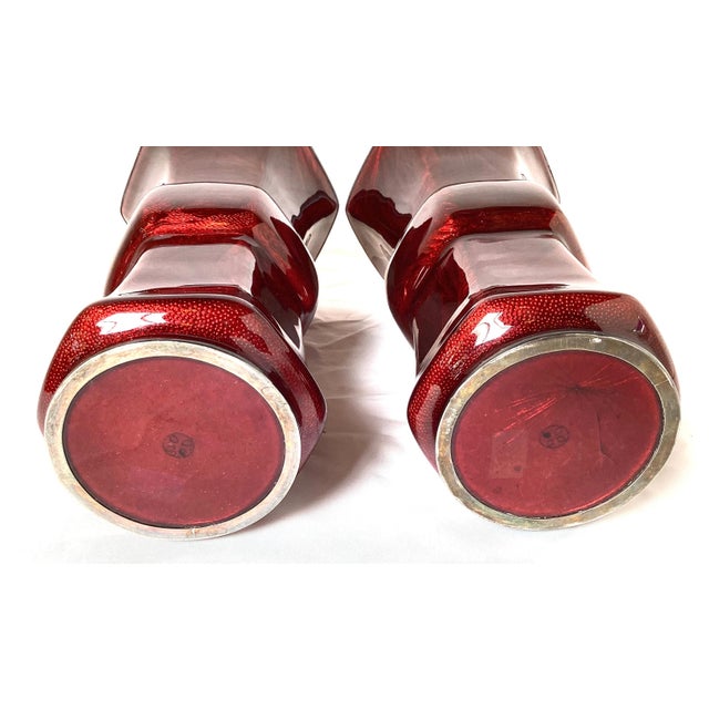 Japanese Ando Ginbari Pidgeon Blood Beaker Vases - A Pair For Sale - Image 11 of 11