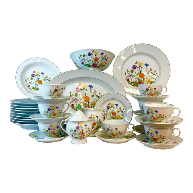 1974 Portuguese Porcelain Dinnerware With Wildflowers by Denby, Service for 9+ - Set of 52 For Sale