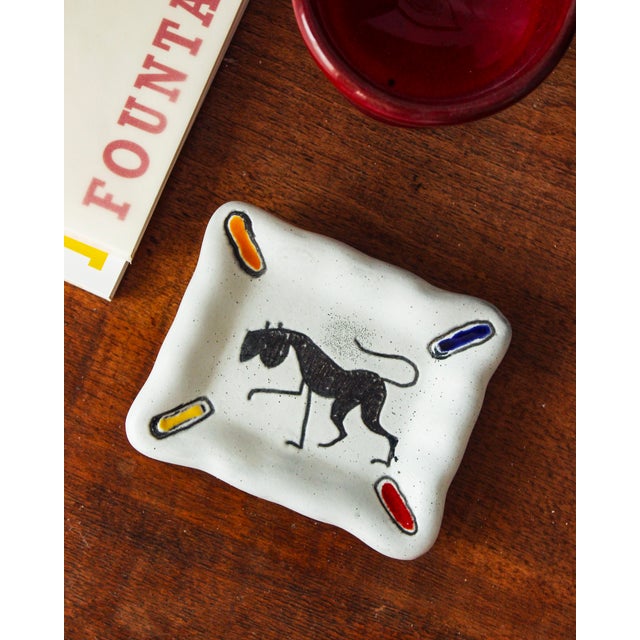 Small Ashtray in White and Polychrome Glazed Ceramic, 1950s For Sale - Image 4 of 5