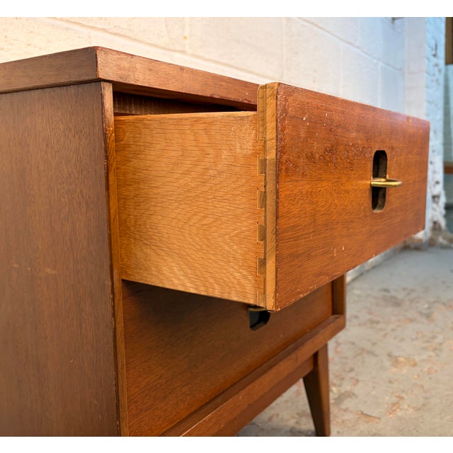Brass Mid 20th Century Walnut and Brass Nightstand by Bassett, Attributed For Sale - Image 8 of 12