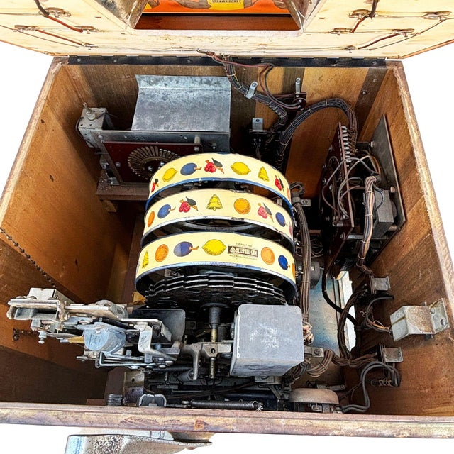 Rare 1938 Jumbo Parade-Payout Slot Machine by Mills Novelty Co. For Sale - Image 12 of 13