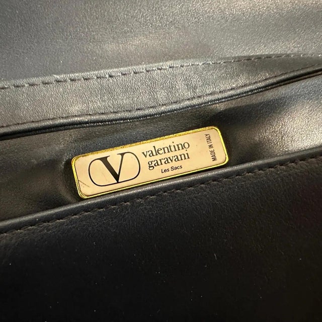 Valentino Garavani Les Sacs 1970s "Marina" Striped Leather Shoulder Bag For Sale - Image 6 of 15