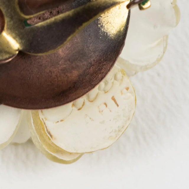 1990s Cilea Paris White Rose Resin Pair of Clip Earrings For Sale - Image 5 of 6