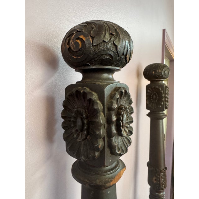 19th Century American Empire Table With Pedestal Base and Clawfeet For Sale - Image 17 of 17