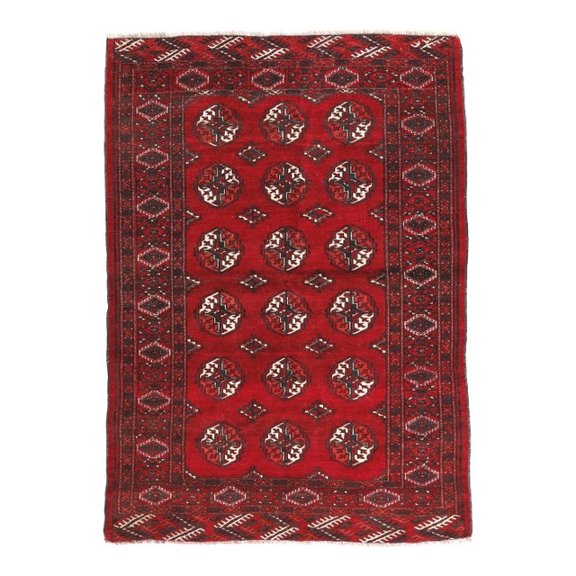 Mid-Century Turkmen Yomut Rug With Repeating Guls - Hand-Knotted Wool Circa 1950s -3' 6'' X 4' 10'' For Sale