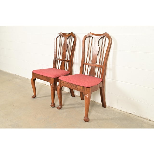Queen Anne Baker Furniture Style Queen Anne Solid Walnut Side Chairs or Dining Chairs, Pair For Sale - Image 3 of 14