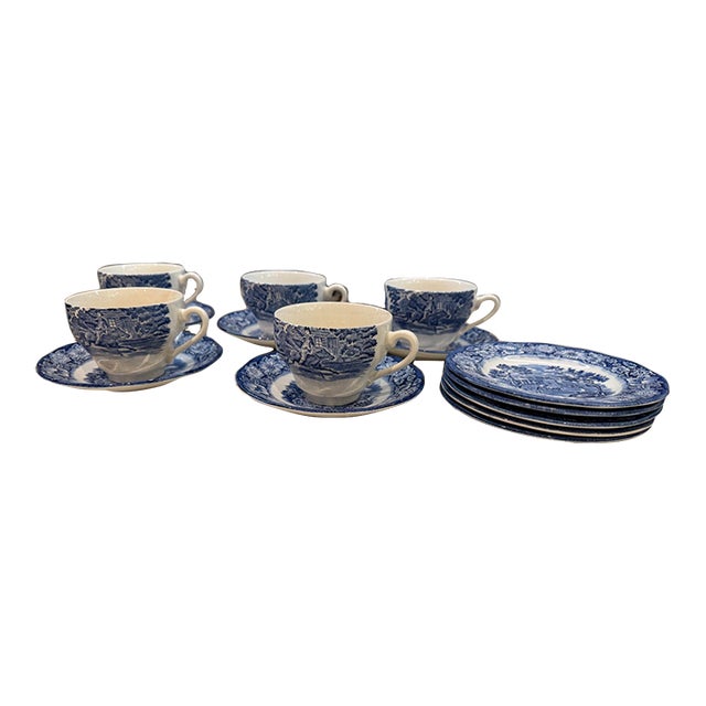 Mid 20th Century English Blue and White Tea Set, Service for 5 For Sale