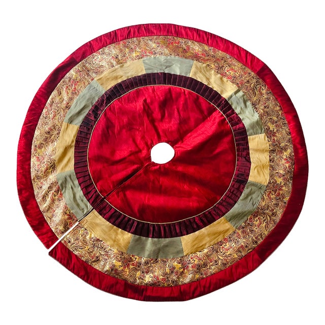 Gorgeous Large Vintage Burgundy Gold Brocade Christmas Tree Skirt For Sale