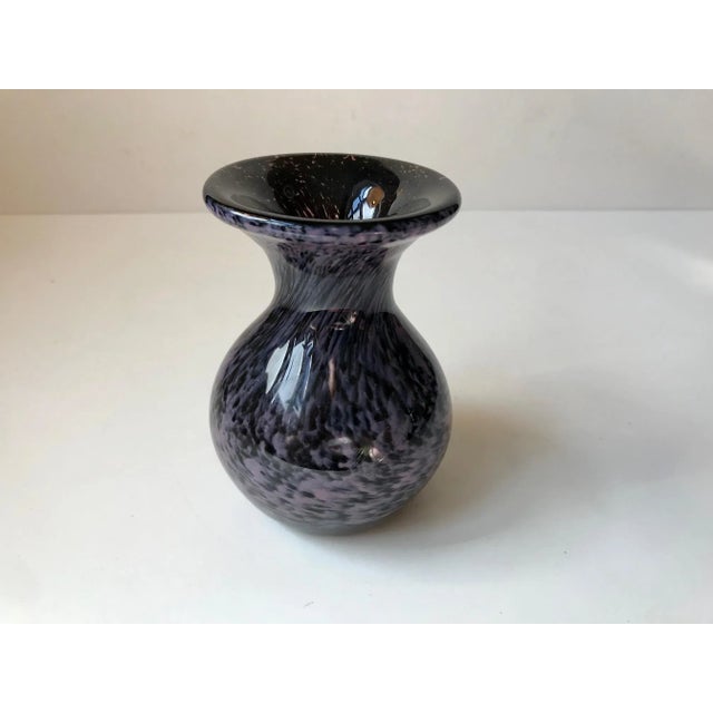 1960s Vintage Black and Purple Spatter Murano Glass Vase from Murano, 1960s For Sale - Image 5 of 10