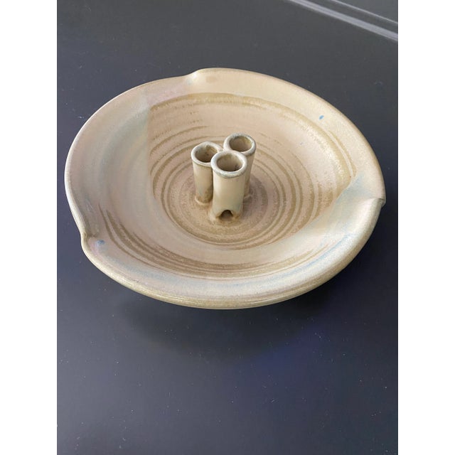 1980’s Signed Ceramic Piece /Vase With Frog in Neutral Shades For Sale - Image 11 of 12