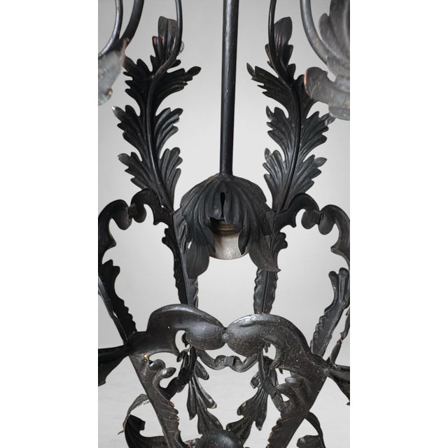Early 20th Century Italian Florentine Renaissance Revival Style Pair Italian Wrought Iron Lanterns For Sale - Image 14 of 18