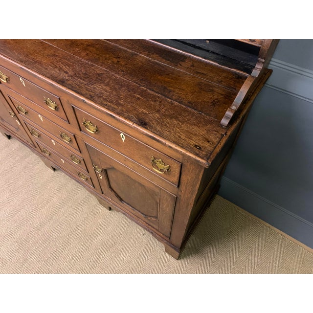 Wood Antique Welsh Oak Dresser, 1810 For Sale - Image 7 of 18