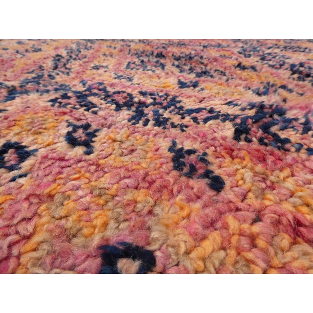 Midcentiru Indigo and Red Beni Guild Rug 5'6 X 9' For Sale - Image 11 of 12