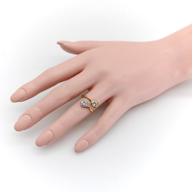 1990s Contemporary 18k Gold and Platinum Bezel Set Toi Et Moi Ring, Size 6 For Sale - Image 9 of 11