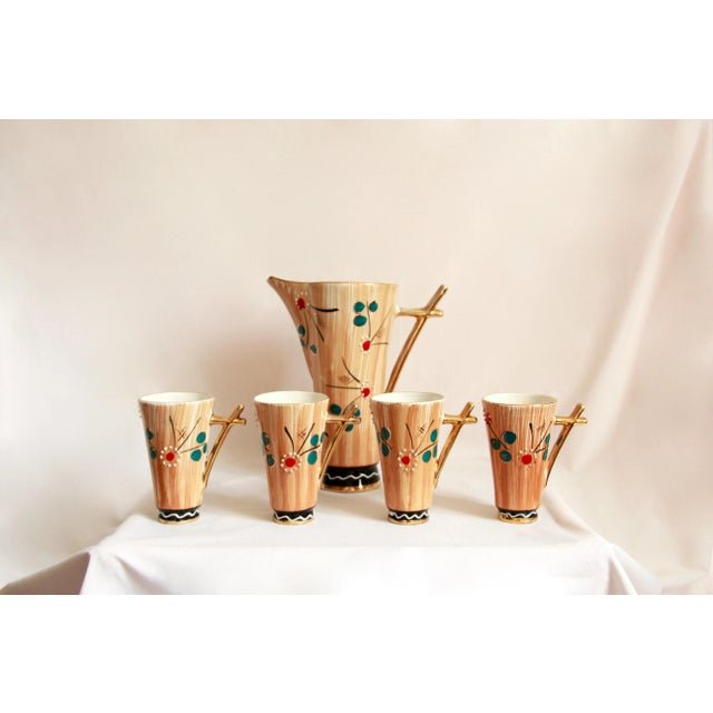 Margherite is a stunning hand-crafted and hand-painted set from the early 50s. This refined set was realised by the...